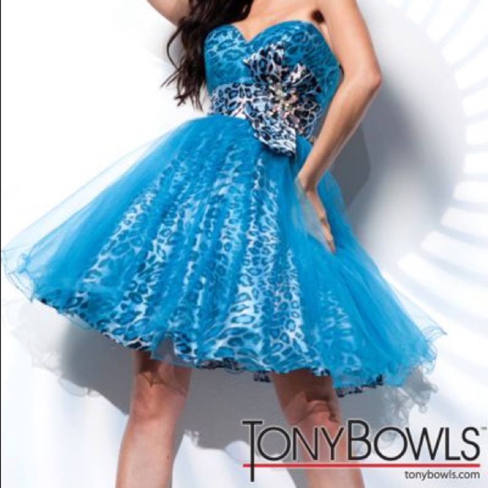 Blue leopard Tony bowls prom dress
